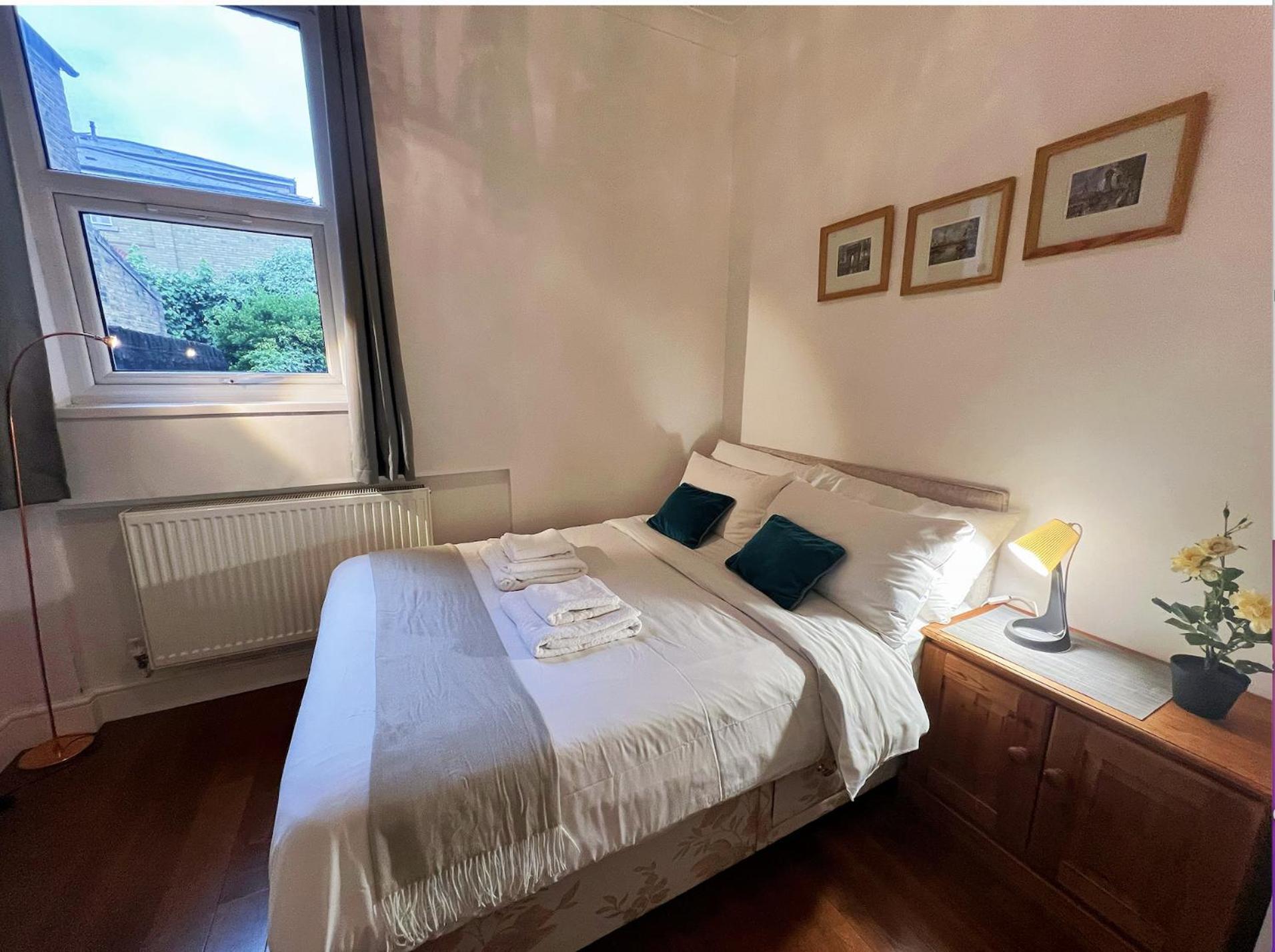 Lovely 2 Bedroom Garden Flat In ลอนดอน ภายนอก รูปภาพ